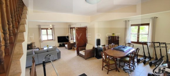 4 bedrooms Villa in Crete, Greece No. 381 3