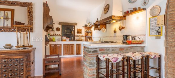 7 bedrooms House in Piegaro, Italy No. 344133 4