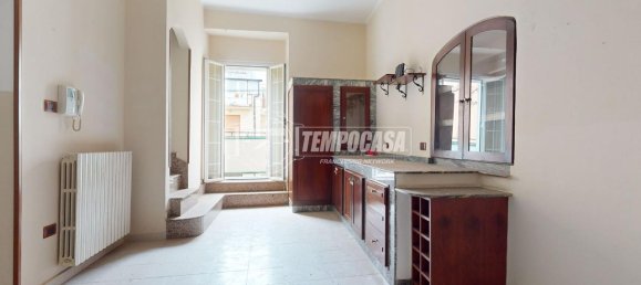 3 rooms House in Acquaviva delle Fonti, Italy No. 153181 3