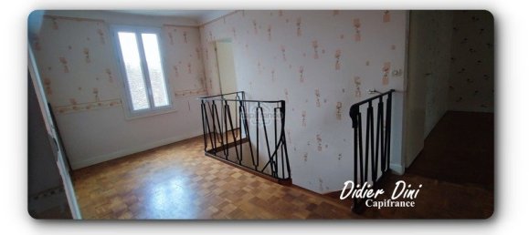 5 bedrooms House in Vatan, France No. 233561 14