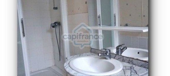 5 bedrooms House in Vatan, France No. 233561 10