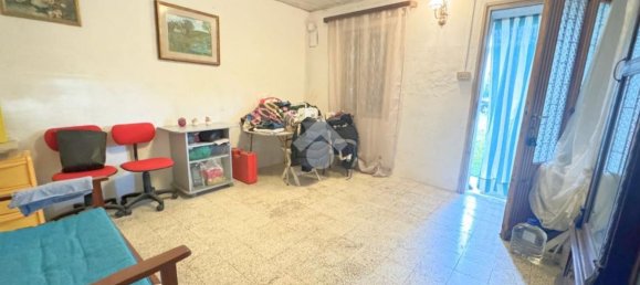 4-salle Maison à Padua, Italy No. 82664 3