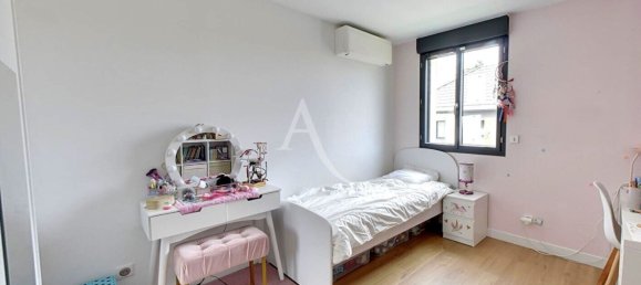 4 Schlafzimmer Haus in Bry-sur-Marne, France, Nr. 321950 7