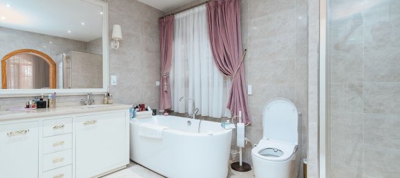 Villa de 4 dormitorios en Marbella, Spain No. 251329 15