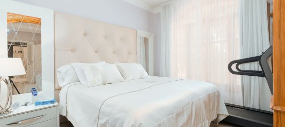 Villa de 4 dormitorios en Marbella, Spain No. 251329 13