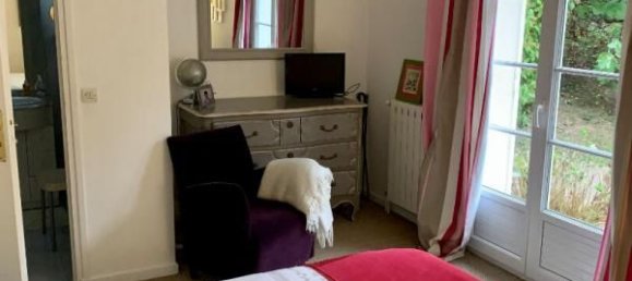 4 bedrooms House in Andilly, France No. 125354 6