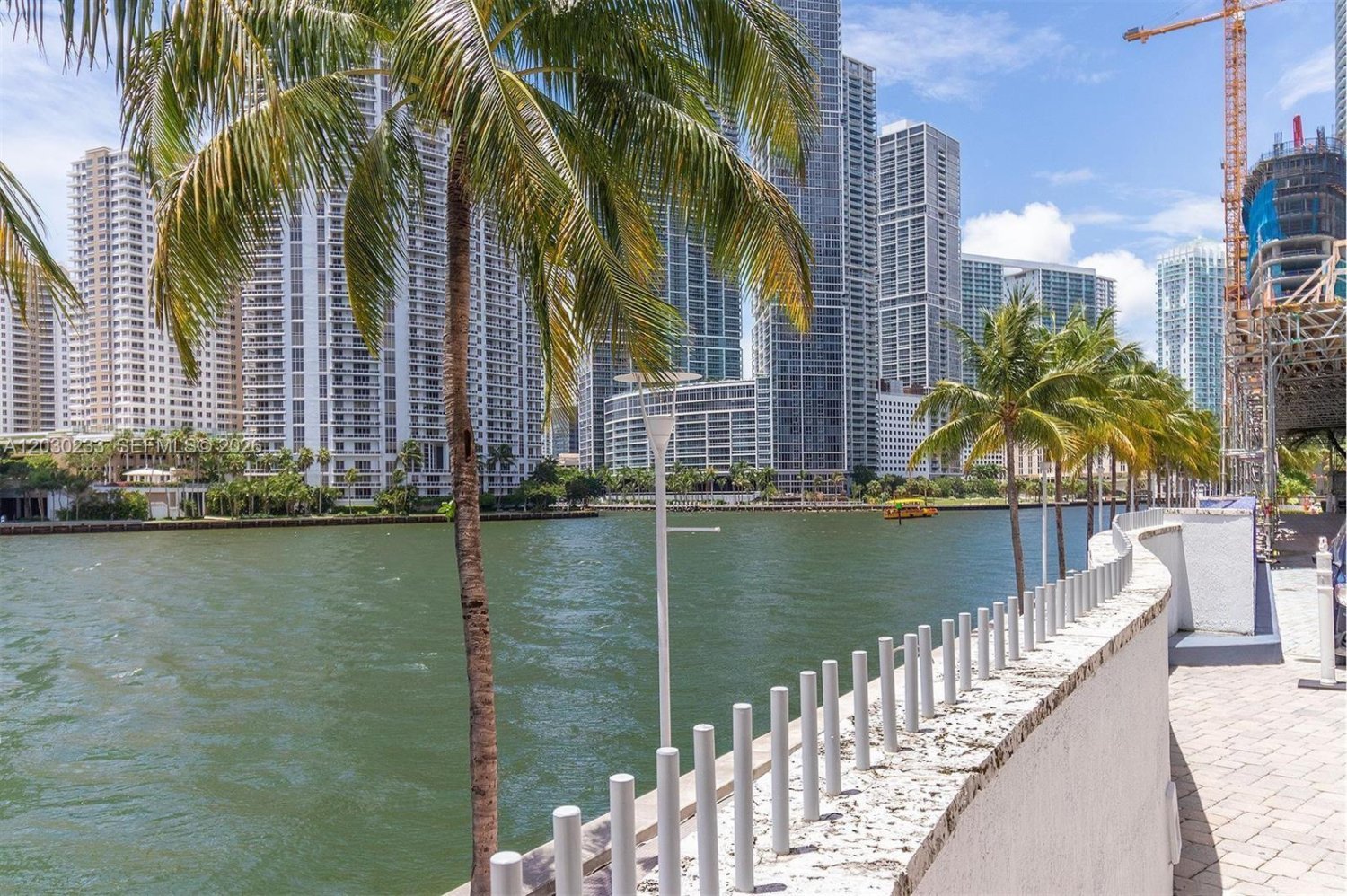 2 Schlafzimmer Gewerbliche Immobilien in Miami, USA, Nr. 614981