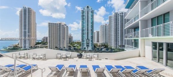 2 Schlafzimmer Gewerbliche Immobilien in Miami, USA, Nr. 614981 6