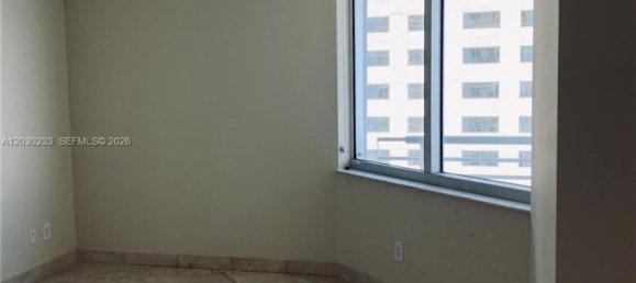2 Schlafzimmer Gewerbliche Immobilien in Miami, USA, Nr. 614981 21