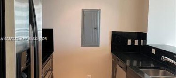 2 Schlafzimmer Gewerbliche Immobilien in Miami, USA, Nr. 614981 16