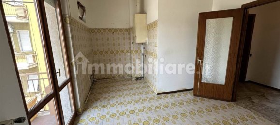 2 bedrooms Apartment in Piacenza, Italy No. 313573 4