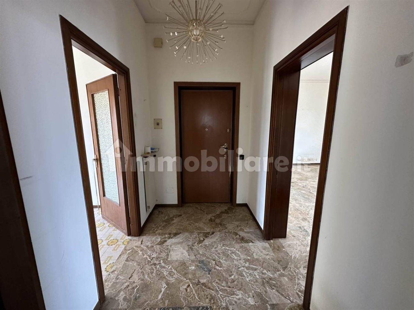 2 bedrooms Apartment in Piacenza, Italy No. 313573