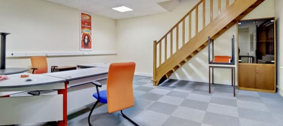 Casa de 10 divisões em Dammarie, France N.º 80768 11