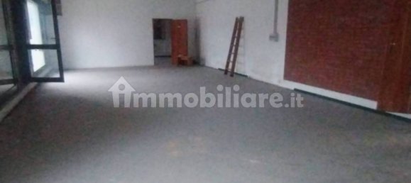 Коммерческая недвижимость 142м² в Кориано, Италия № 206221 3