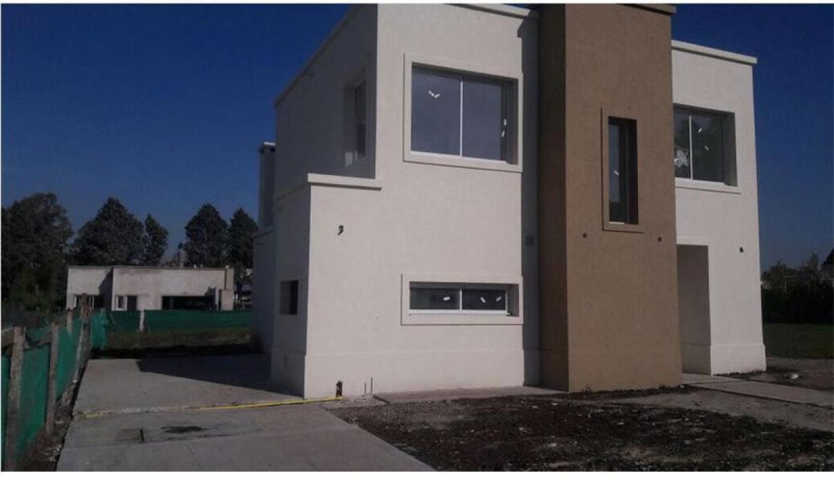 3 Schlafzimmer Haus in Pilar, Argentina, Nr. 2449