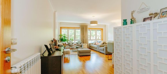 3 Schlafzimmer Wohnung in Lisbon, Portugal, Nr. 308688 2