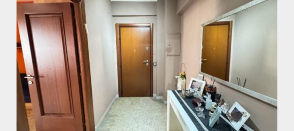2 rooms Apartment in Rome, Italy No. 361573 6