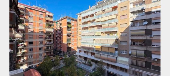 2 rooms Apartment in Rome, Italy No. 361573 22
