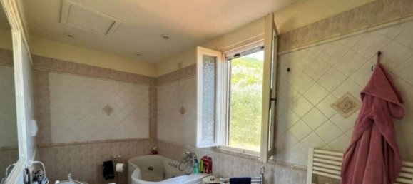 2 bedrooms House in Pietrasanta, Italy No. 269505 13