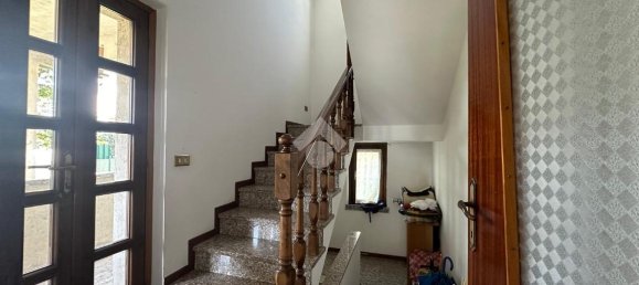 7 rooms Villa in Palazzolo sull'Oglio, Italy No. 5173 34