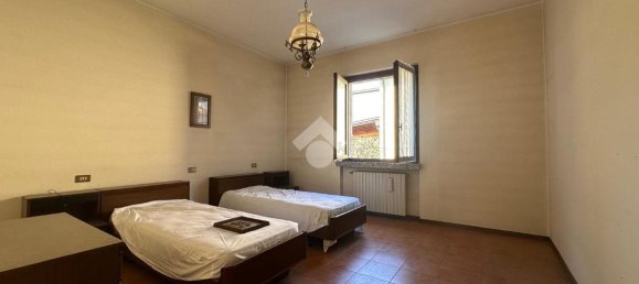 7 rooms Villa in Palazzolo sull'Oglio, Italy No. 5173 24