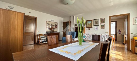 7 rooms Villa in Palazzolo sull'Oglio, Italy No. 5173 20