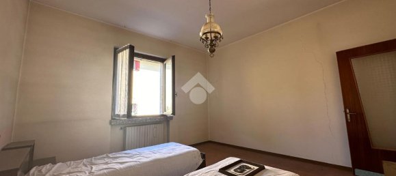 7 rooms Villa in Palazzolo sull'Oglio, Italy No. 5173 16