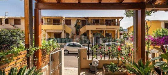 2 bedrooms House in Sardinia, Italy No. 306567 2