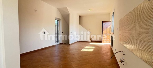 Villa de 2 dormitorios en Pomezia, Italy No. 313485 10