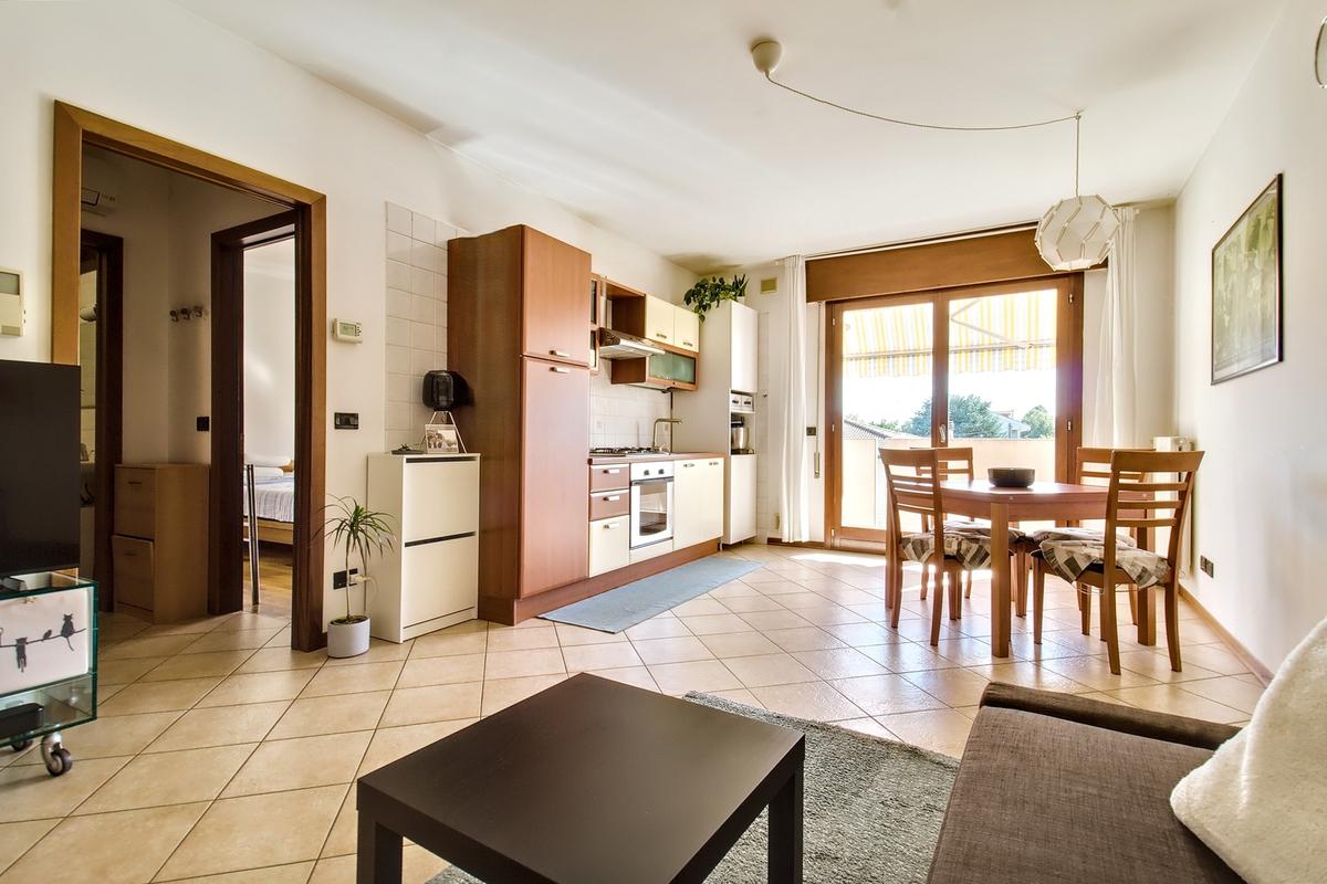 2 rooms Apartment in Padua, Italy No. 354356