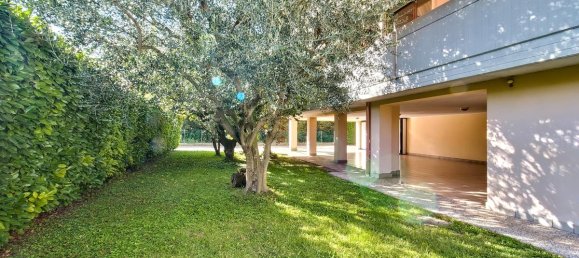 2 rooms Apartment in Padua, Italy No. 354356 26