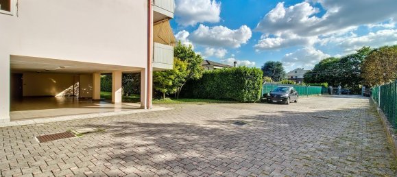 2 rooms Apartment in Padua, Italy No. 354356 29