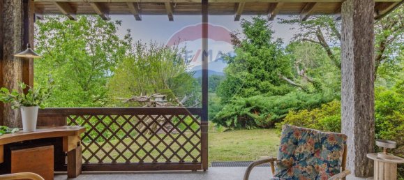 3 bedrooms Villa in Leggiuno, Italy No. 142123 18