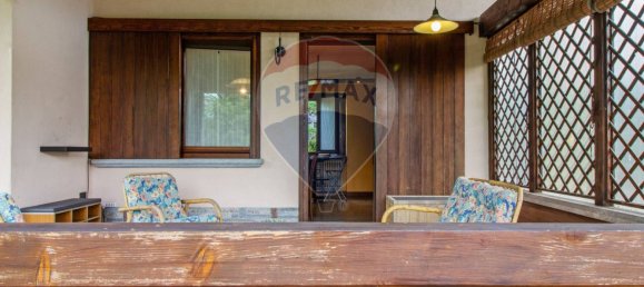 3 bedrooms Villa in Leggiuno, Italy No. 142123 19