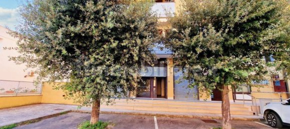 Gewerbliche Immobilie in San Pietro in Lama, Italy 120m², Nr. 313498 8