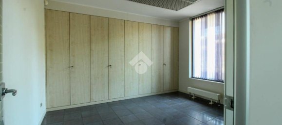 4-Zimmer Gewerbliche Immobilie in Verdello, Italy, Nr. 273636 9