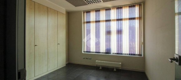 4-Zimmer Gewerbliche Immobilie in Verdello, Italy, Nr. 273636 11