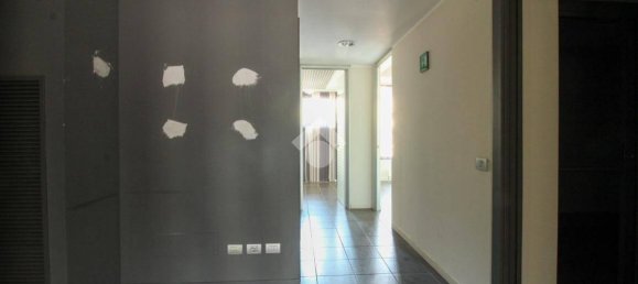 4-Zimmer Gewerbliche Immobilie in Verdello, Italy, Nr. 273636 14