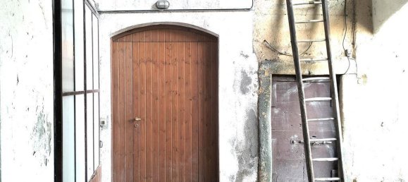 2 rooms Apartment in Turate, Italy No. 62824 4