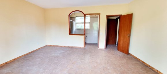2-Zimmer Doppelhaus in Pratola Serra, Italy, Nr. 132862 7