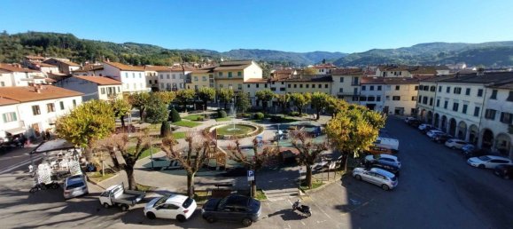 3غرفة بانتهاوس في Arezzo, Italy رقم 212378 2
