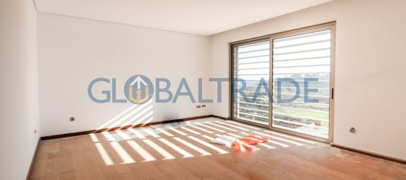 3 bedrooms House in Argoncilhe, Portugal No. 176533 17