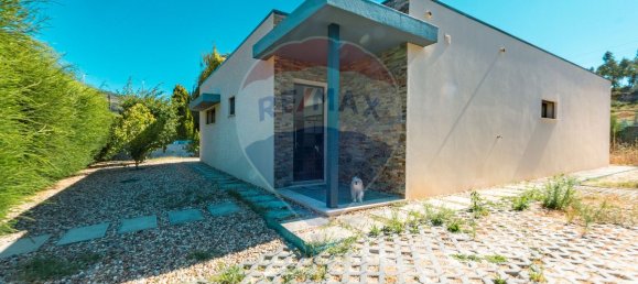 2 bedrooms House in Torres Vedras, Portugal No. 42484 10