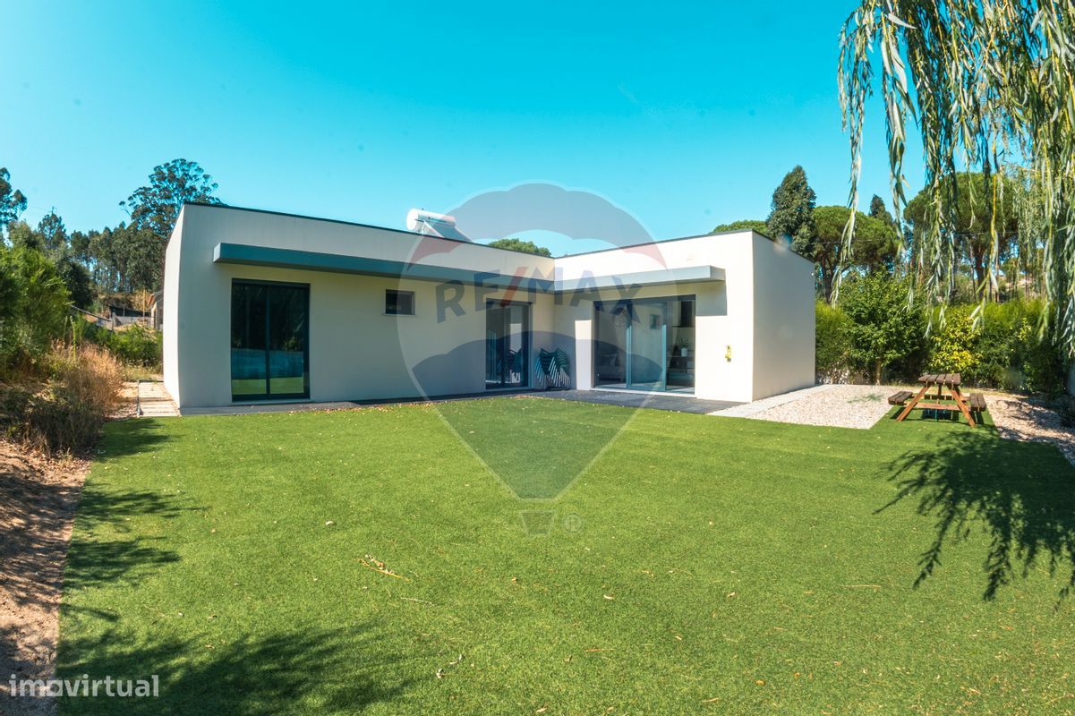 2 bedrooms House in Torres Vedras, Portugal No. 42484