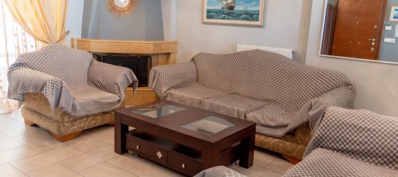 3 Schlafzimmer Wohnung in Agioi Anargyroi, Greece, Nr. 2494 26