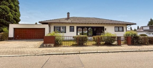 Вилла с 9 комнатами в Пфорцхайм, Германия № 371646 2