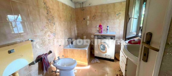 3 bedrooms House in Borghetto di Vara, Italy No. 172855 13