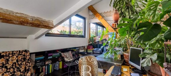 3 bedrooms Apartment in Paris, France No. 326692 9