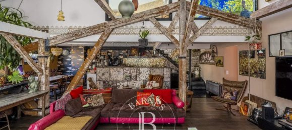 3 bedrooms Apartment in Paris, France No. 326692 4