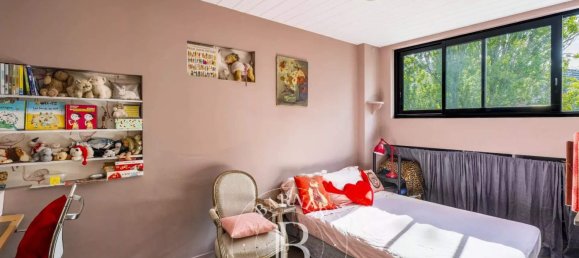 3 bedrooms Apartment in Paris, France No. 326692 10